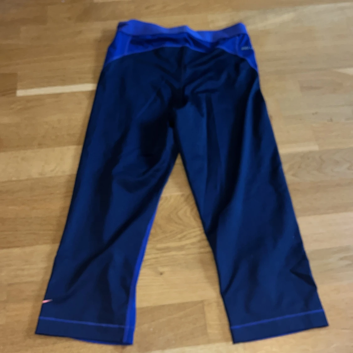 Blå Nike Pro träningstights - 1