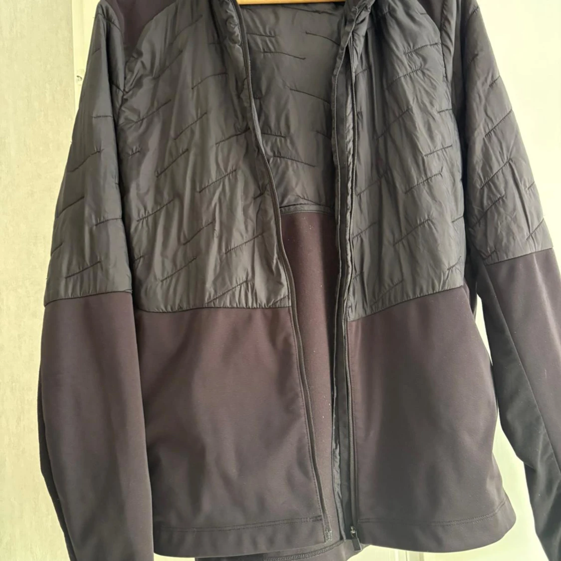 Jackor och koftor  - 3