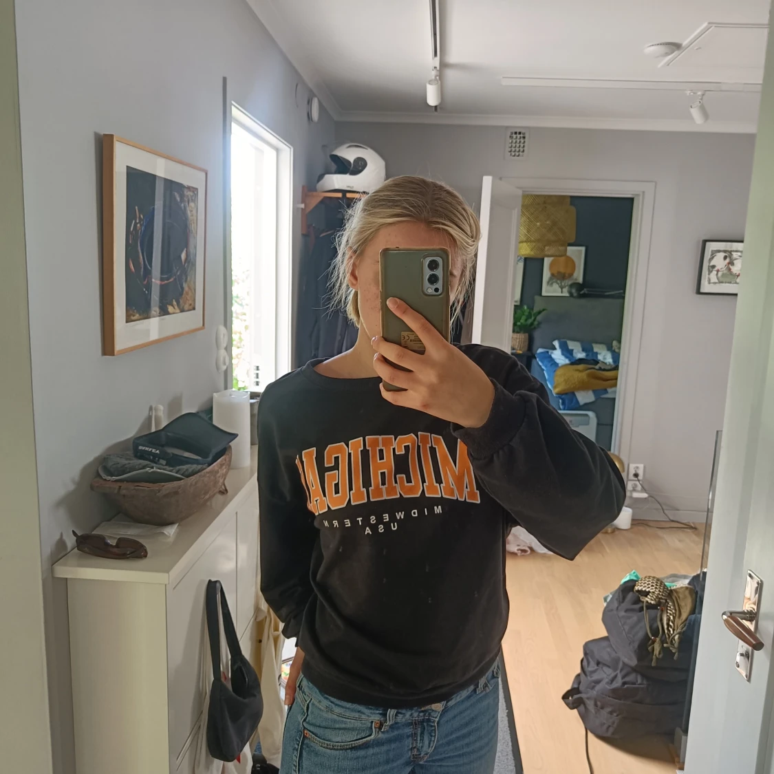 Svart Michigan sweatshirt med tryck