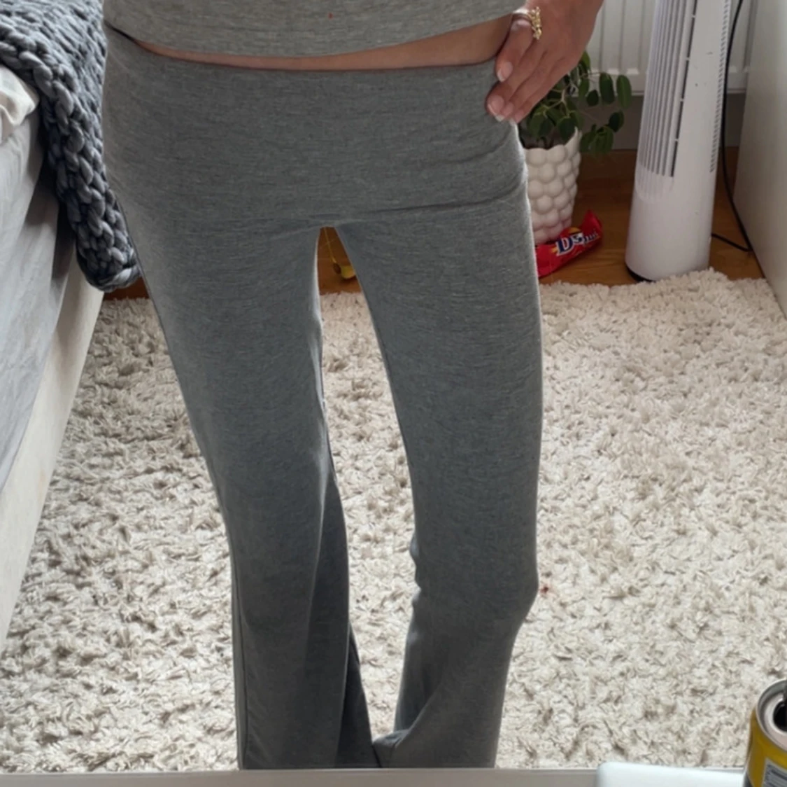 Grå yoga pants  med stjärndetalj