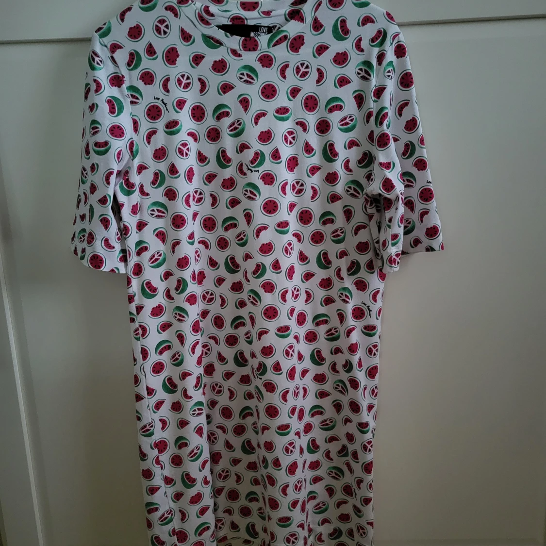 Love Moschino klänning med vattenmelon - 3