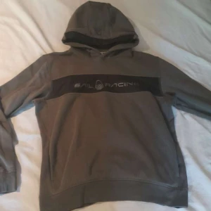 Sail Racing hoodie - Grå sail racing hoodie, priset är ej hugget i sten