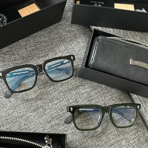 Chrome Hearts  glasögon - Ett par feta  Chrome Hearts Ambidixtrous glasögon, Kommer med fodral, kort och box. 