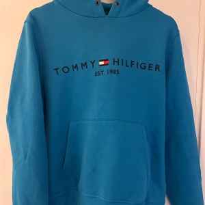 Hoodie - Hoodie