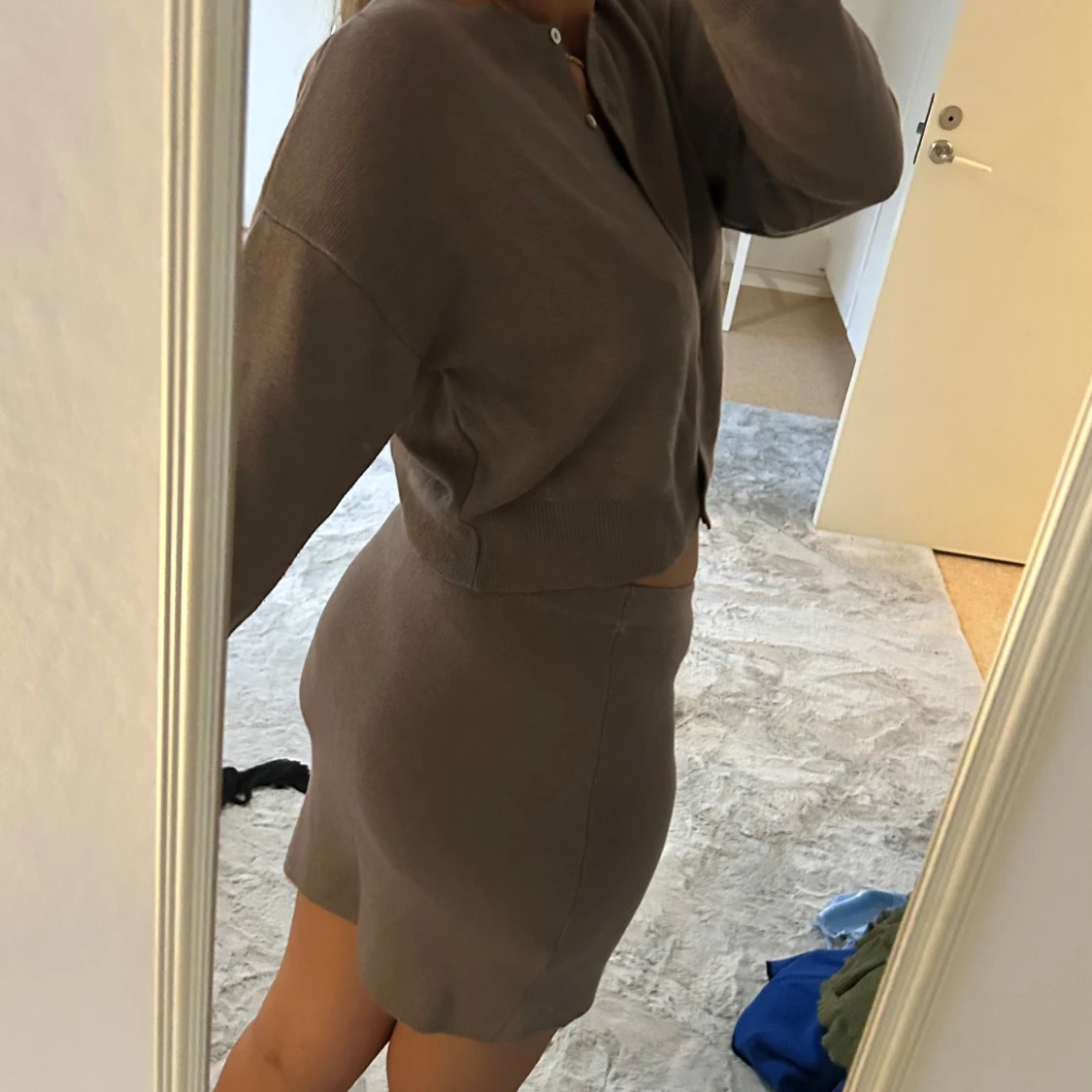 Brunt stickat set från ginatricot  - 1