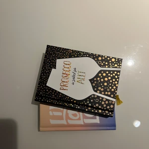 Orydnadsböker - 2 prydnads böker från samma märke. Båda för 15kr eller 10kr/st