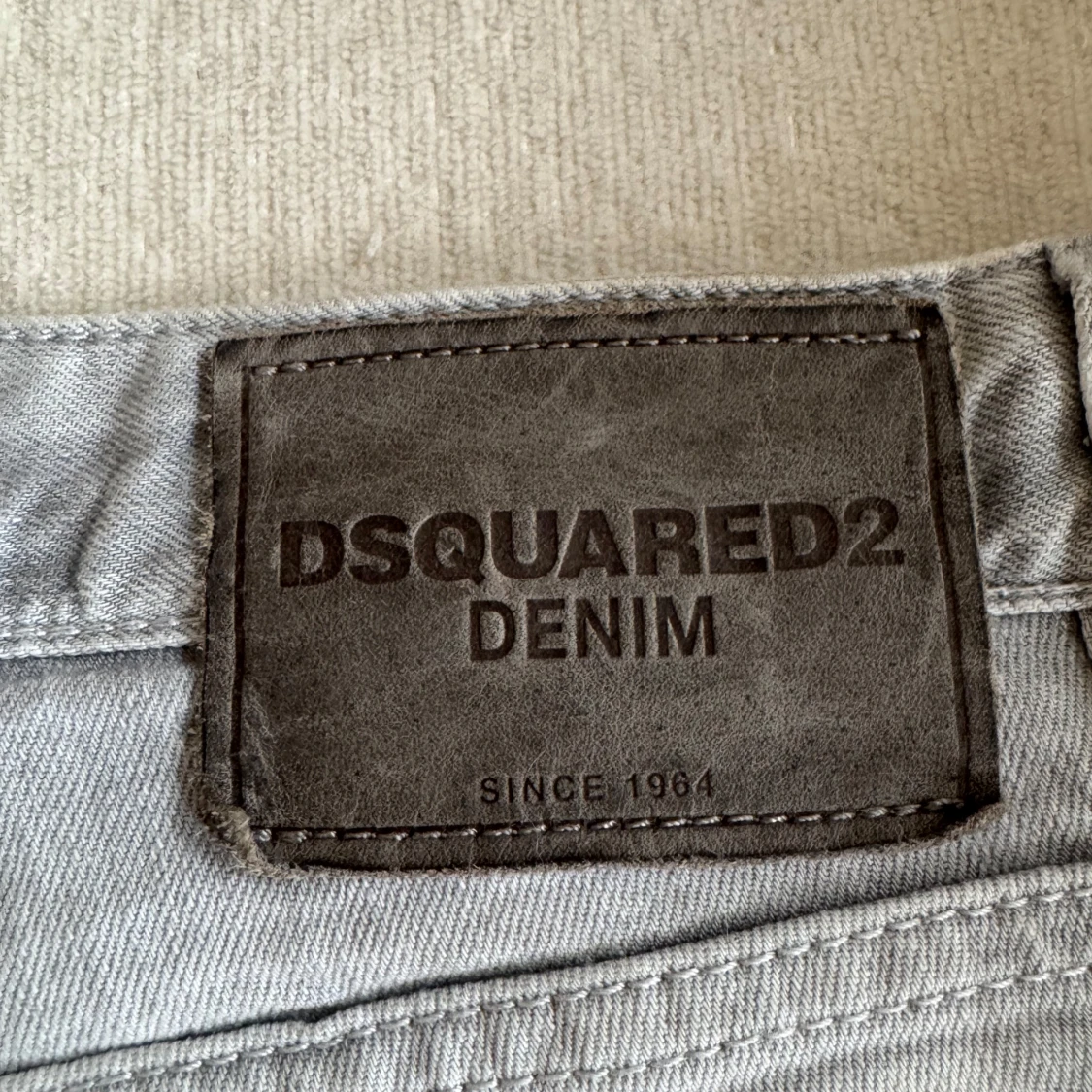 Slim grå jeans från Dsquared2 - 1