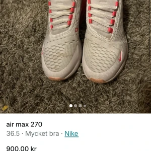 Nike Air Max 270 vita/rosa sneakers - nike air max 270!! bilder från min vinted🩷🩷priset kan sönkas