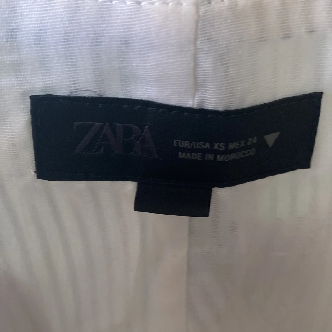 linnetopp med knappar - 4