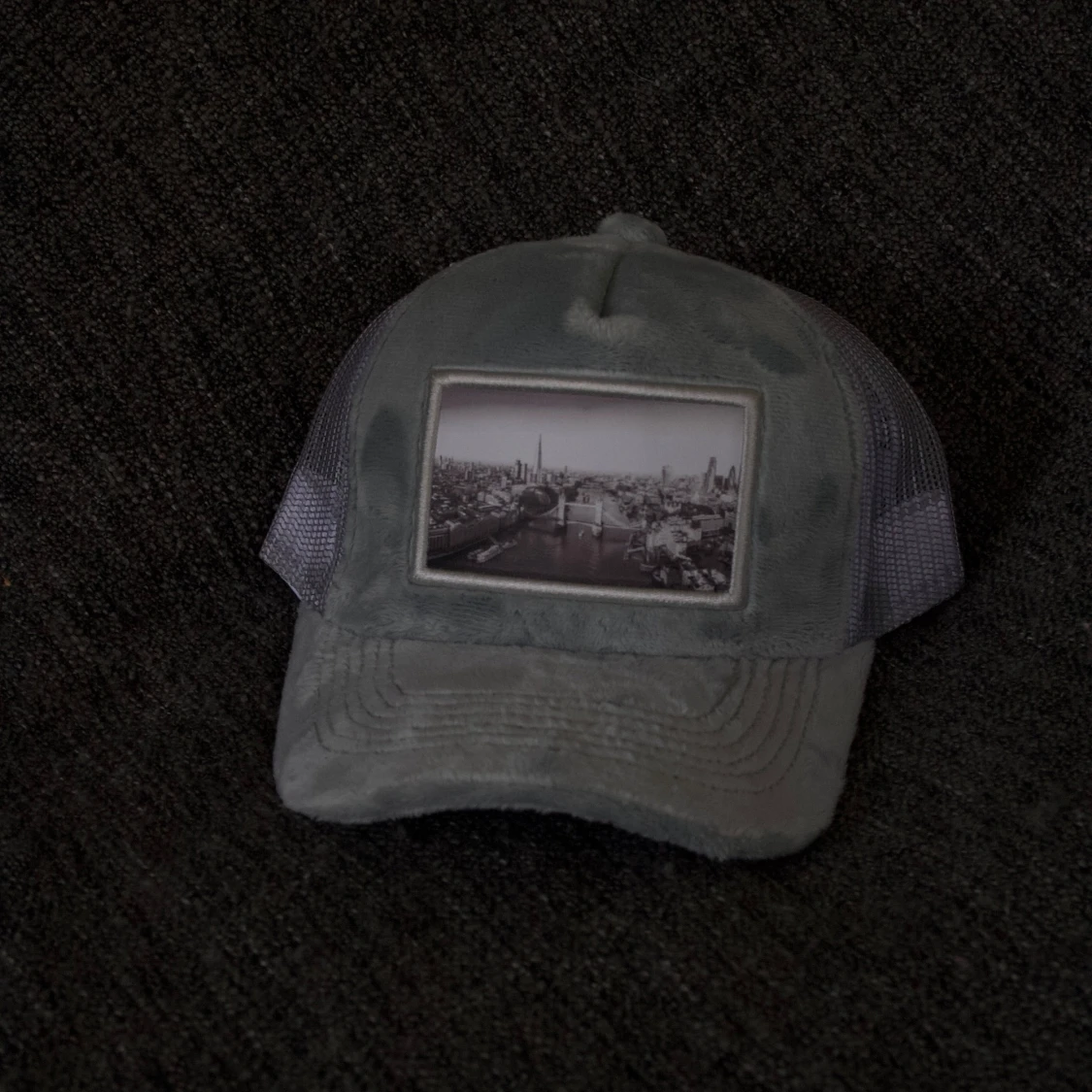 Grå velvetkeps  - 4