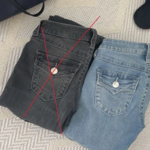 True religion jeans - Low waist (joey) W23  hasnt been used much and in good condition💓