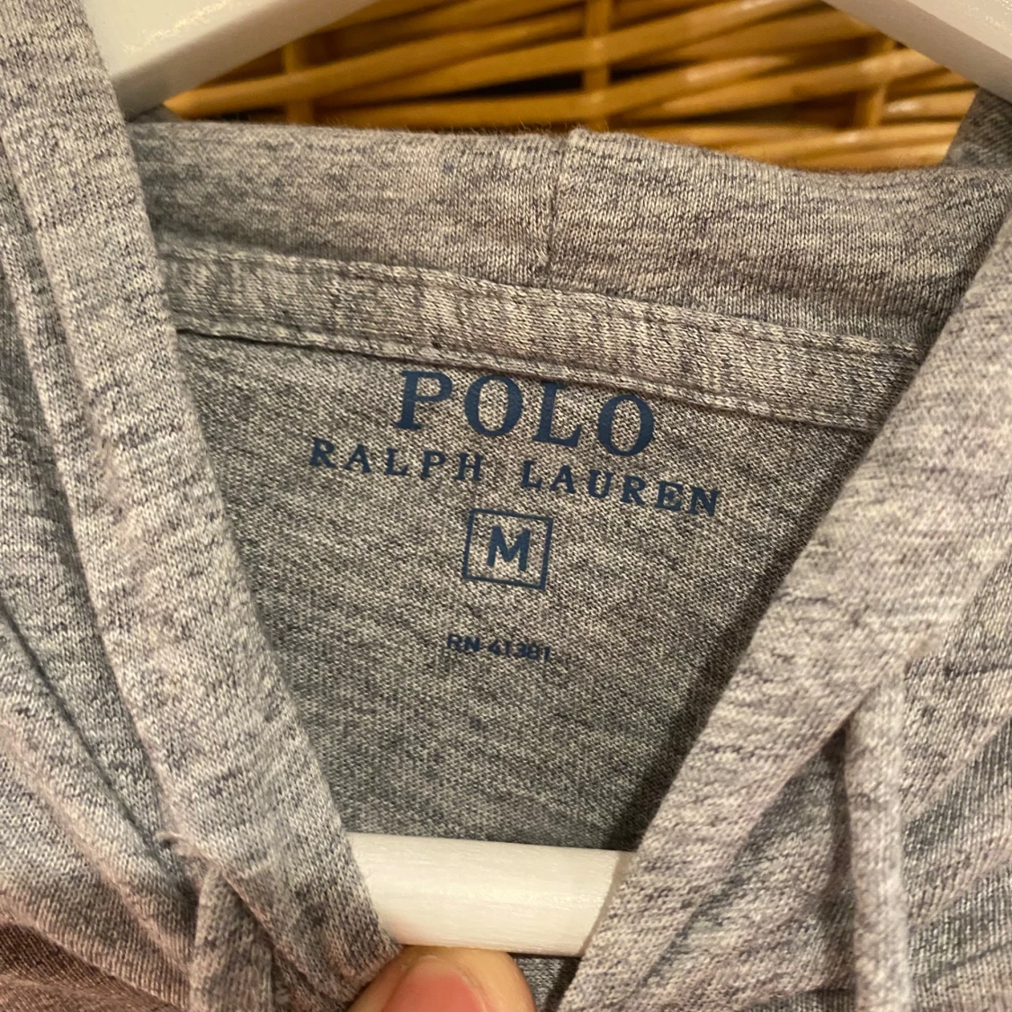 Grå hoodie från Polo Ralph Lauren - 1