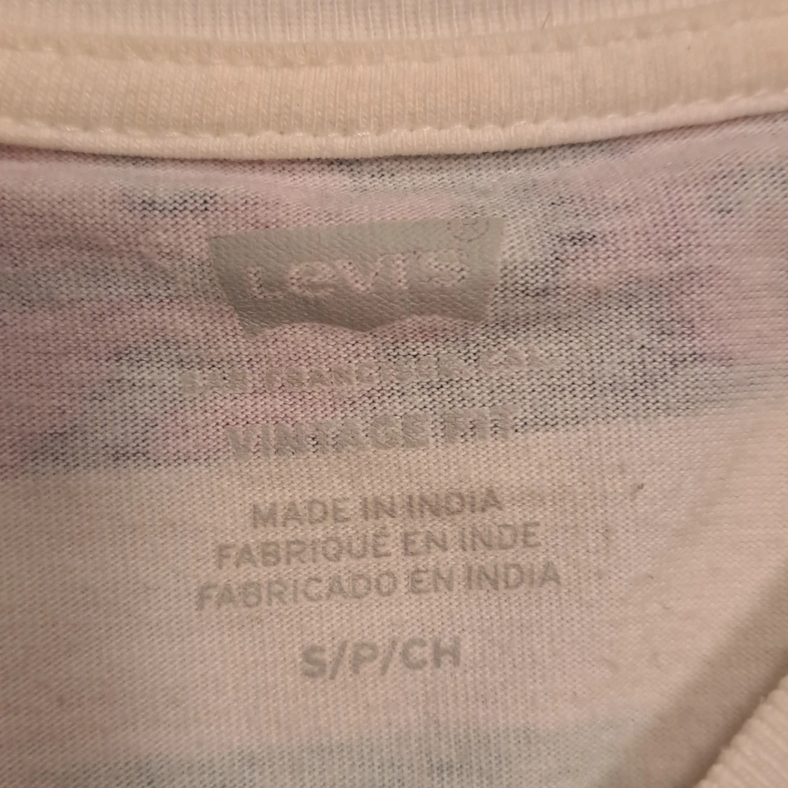 Mönstrad t-shirt från Levi's - 2