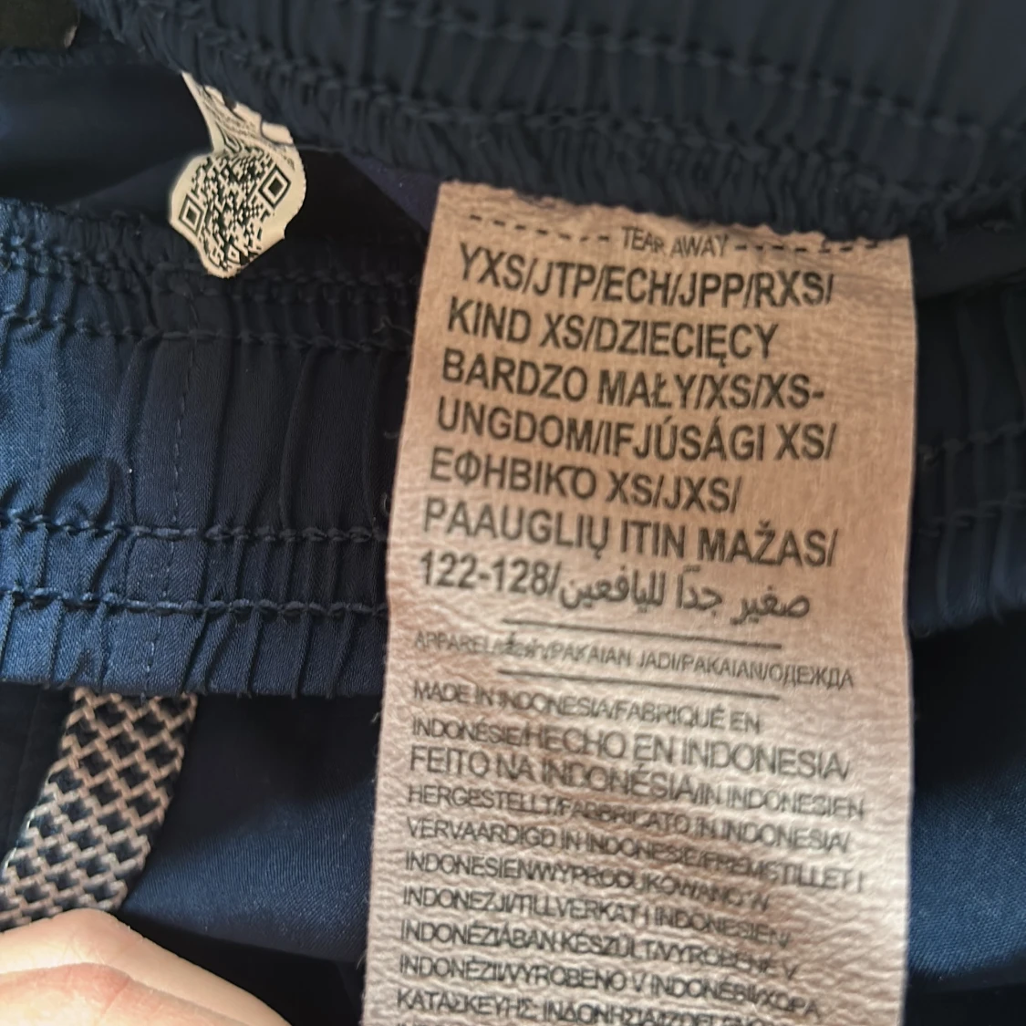 Mörkblå shorts från Under Armour - 3