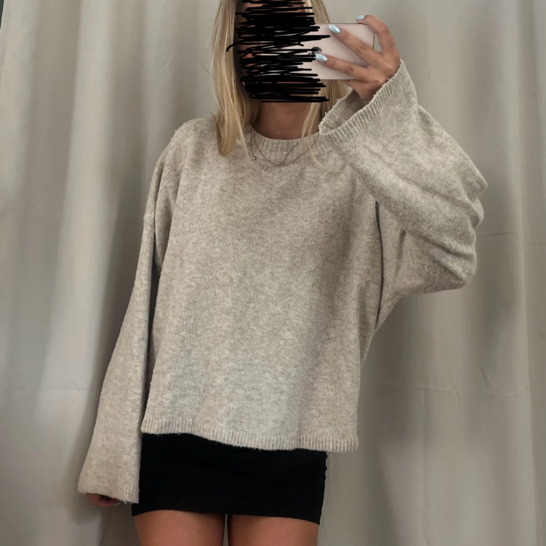 Beige stickad tröja - 1