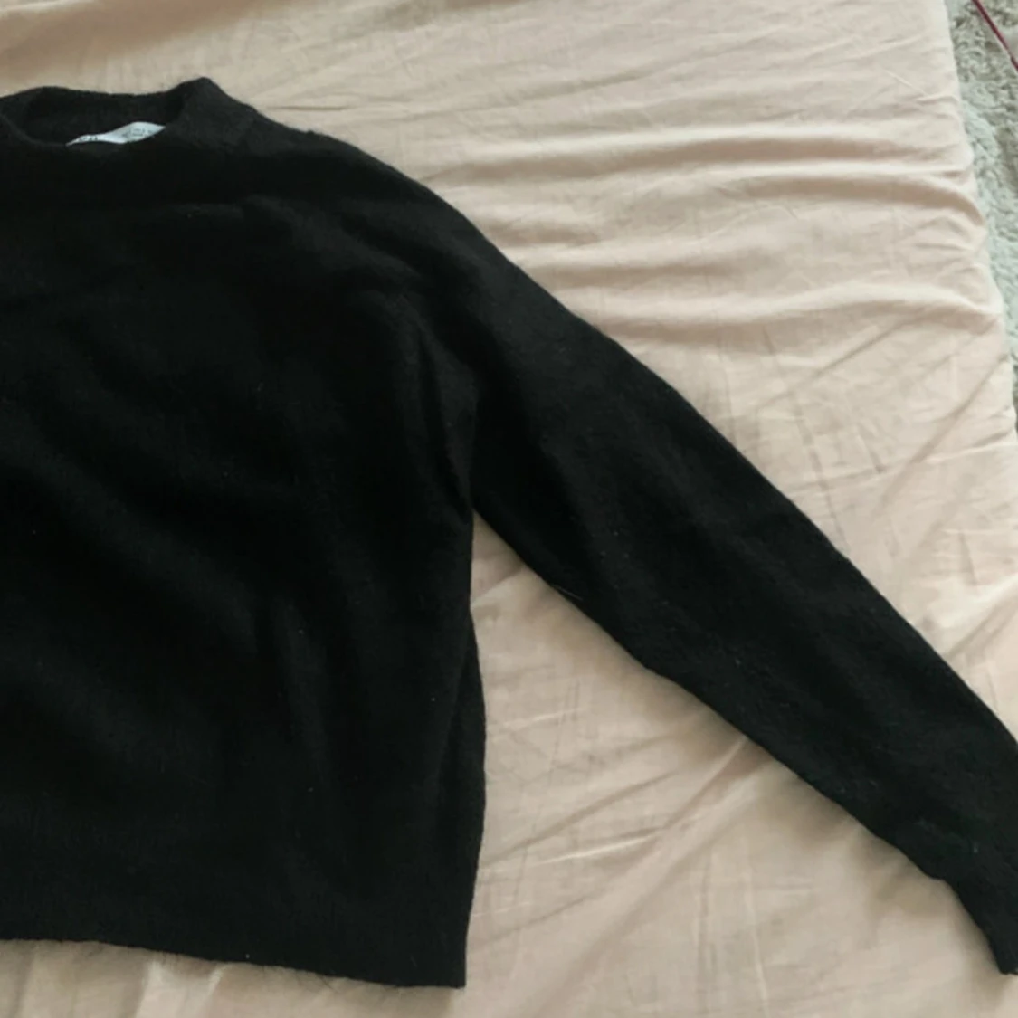 Svart stickat tröja från Zara  - 1