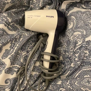 Hårfön från Philips - Hårfön från Philips säljs pga att den inte kommer till användning 