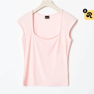 Rosa topp - Ginatricot topp som är ny men utan lappar!💕