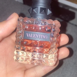 Valentino Donna Born In Roma parfym - Helt ny valentino parfym 30ml. 