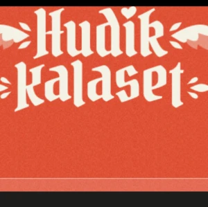Hudik kalaset - Säljer en hudikkalaset biljett till fredagen☺️Nypris: 700 och säljer för 500💕💕Denna biljett gäller för både dig under 18 men även över 18