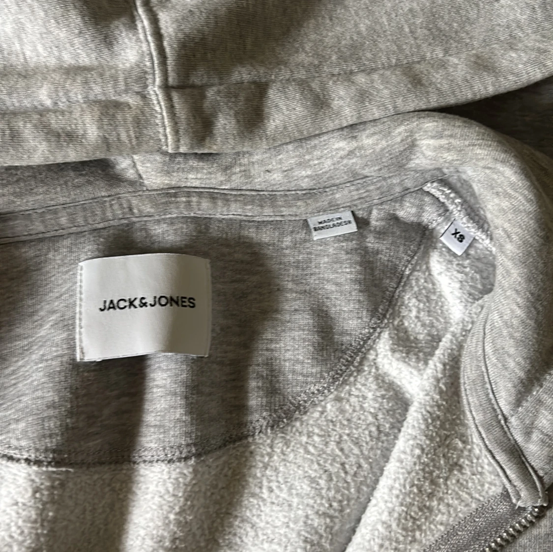 Grå hoodie med dragkedja Jack & Jones - 1