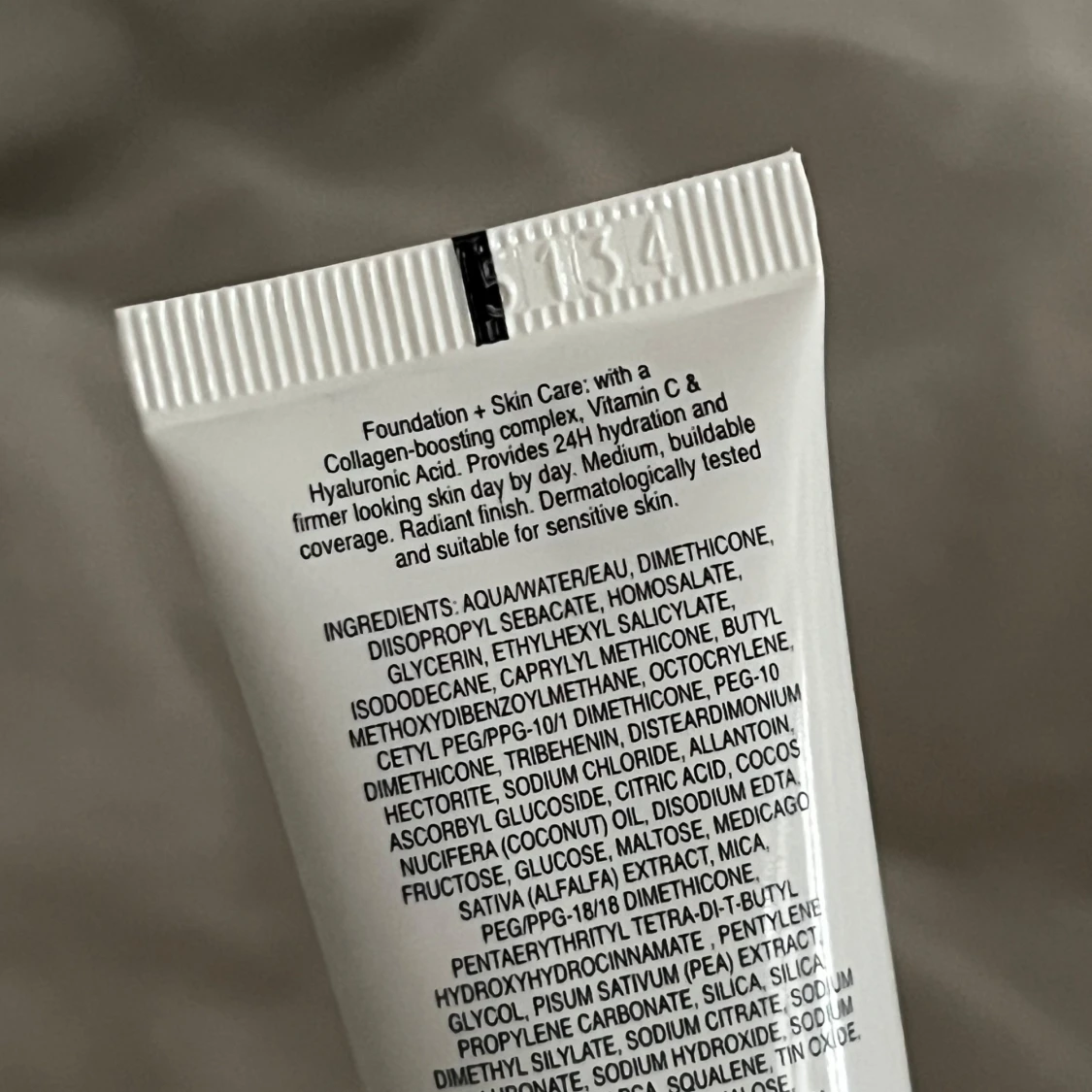 Max Factor Miracle Pure Foundation 40  - 1