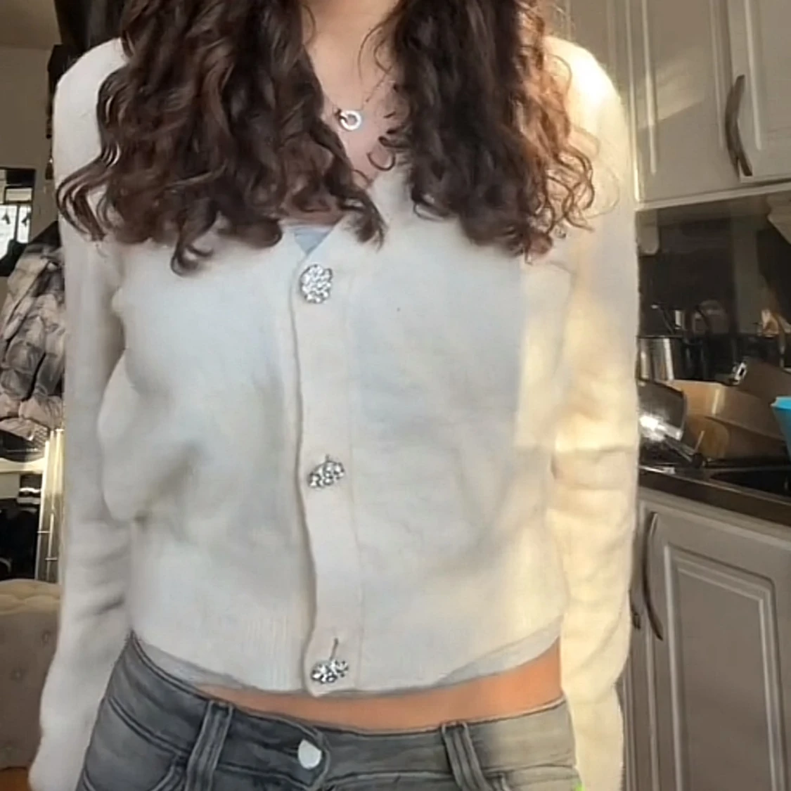 Vit kofta med silver knappar - 1