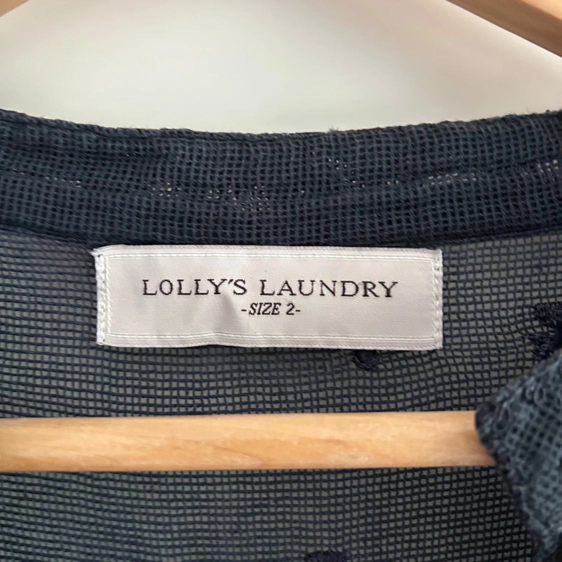 Mörkblå klänning från Lolly's Laundry - 2