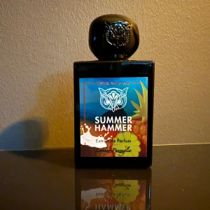 Intressekoll summer hammer - Har tyvärr inget og men kollar om någon är intresserad av att köpa eller byta. Kom med vad som helst i samma kaliber, skulle säga de är 35ml  av 50ml. Tester flaska