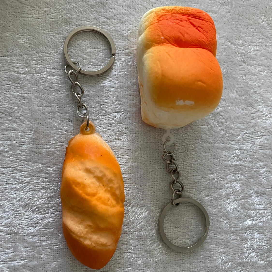 Roliga nyckelringar med bröd och bakverk - 4