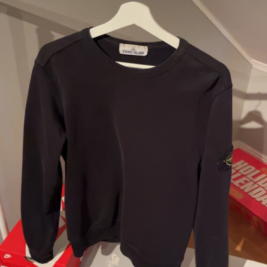 Svart tröja från Stone Island