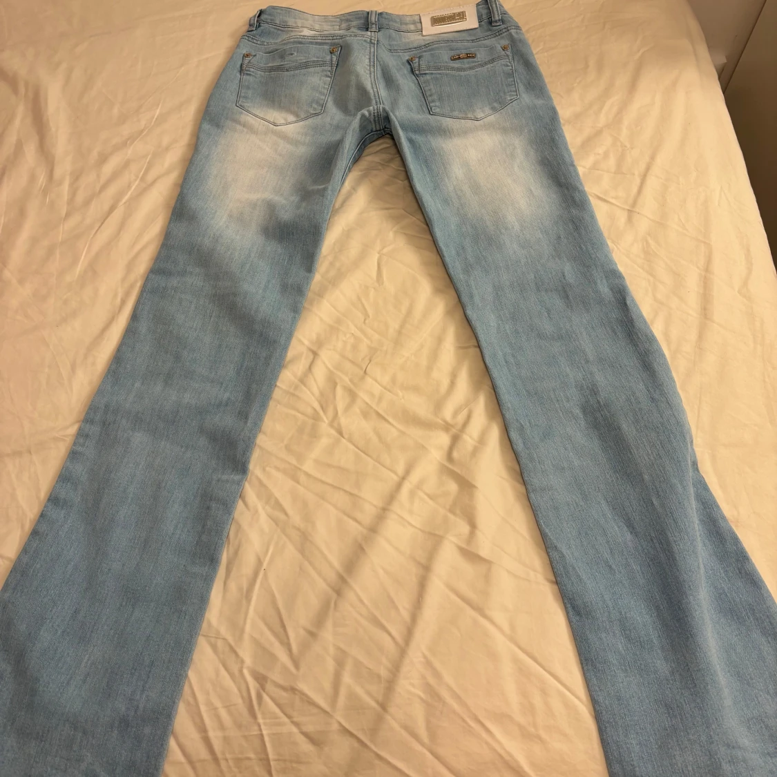 Ljusblåa jeans  - 3