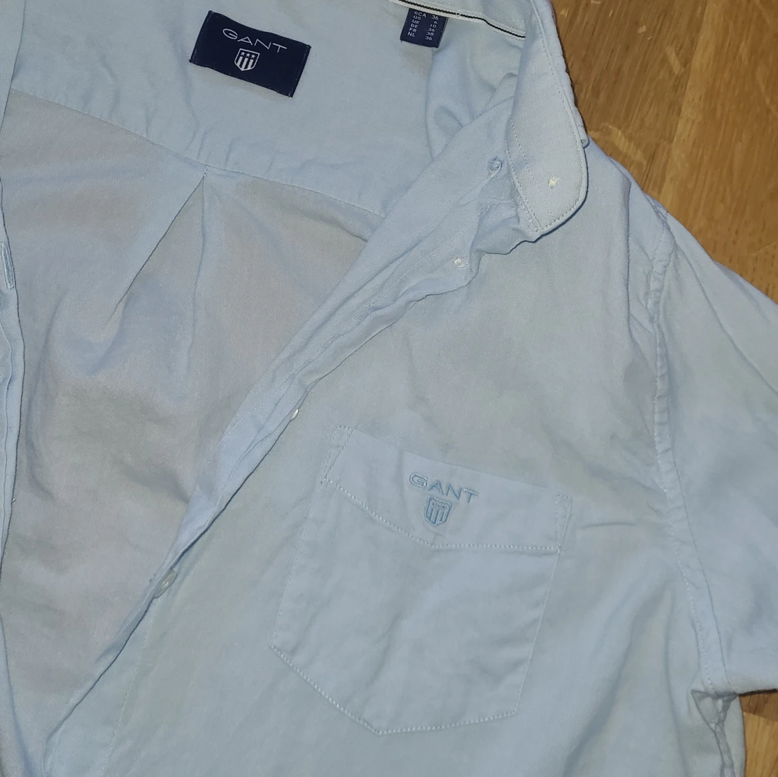 Ljusblå skjorta från GANT - 2