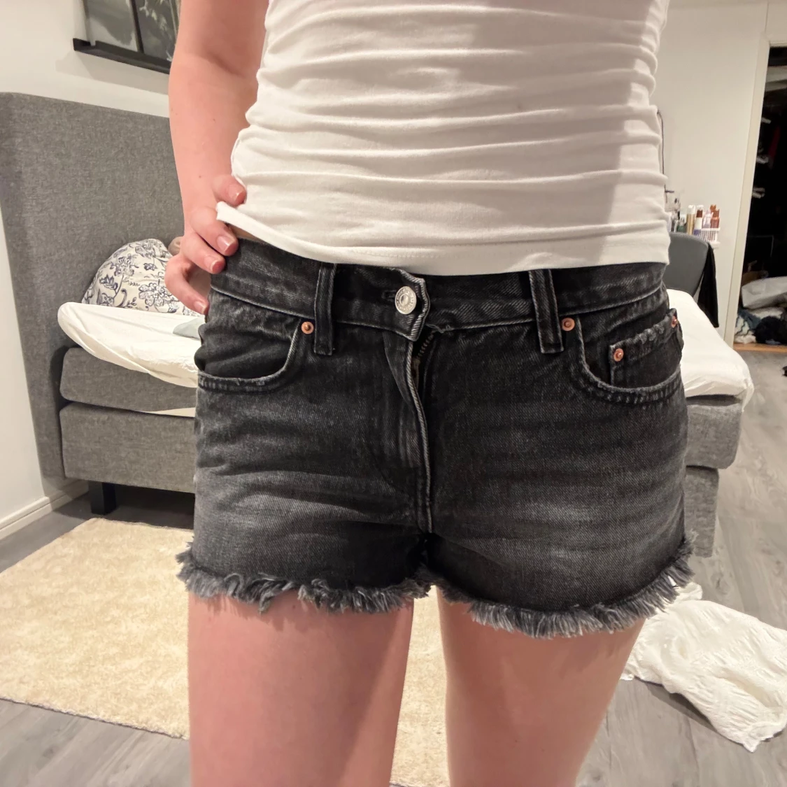 Svarta jeansshorts  - 2