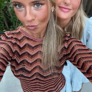 Missoni tröja  - Såå fin missoni mönstrad tröja, aldirg använd 