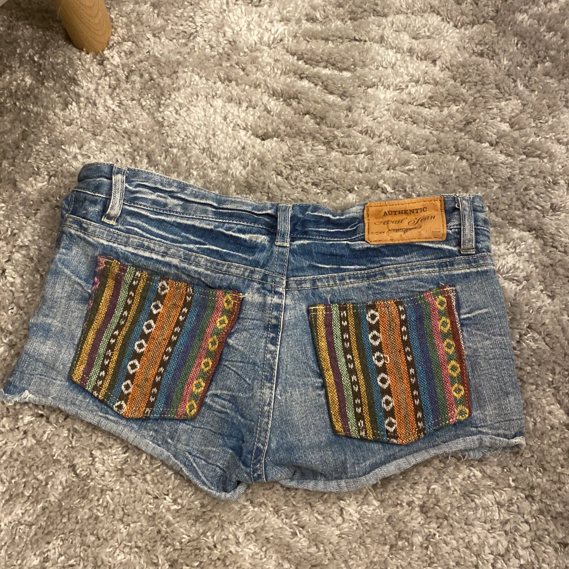 Färgglada jeanshorts - 3