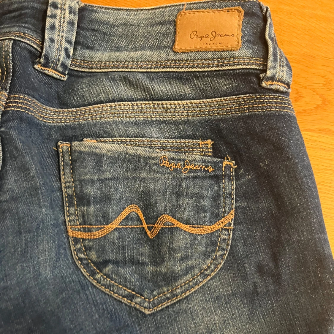 Low waist bootcut jeans från LTB - 3