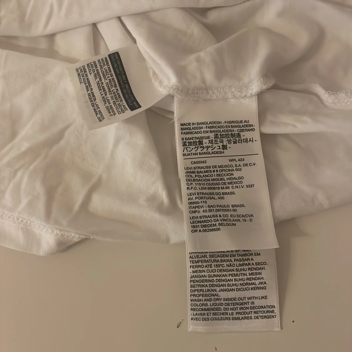 Vit Levi's t-shirt - 2