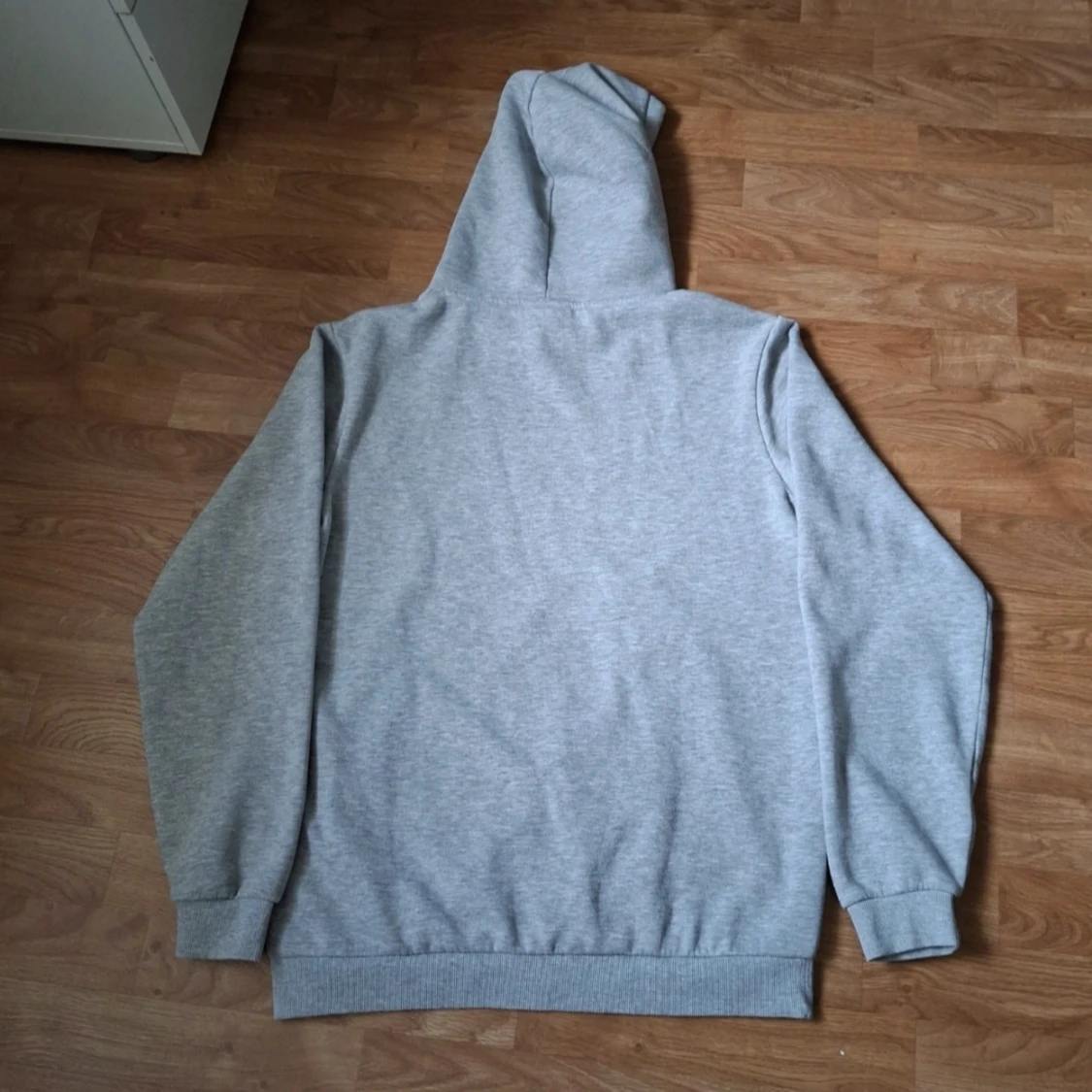 Ljusgrå hoodie från SMOG - 1
