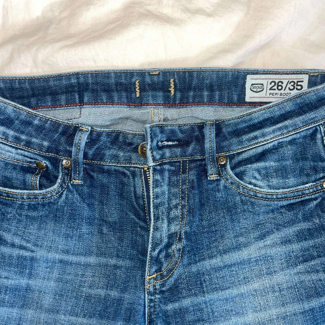 Blå bootcut jeans från Crocker - 2