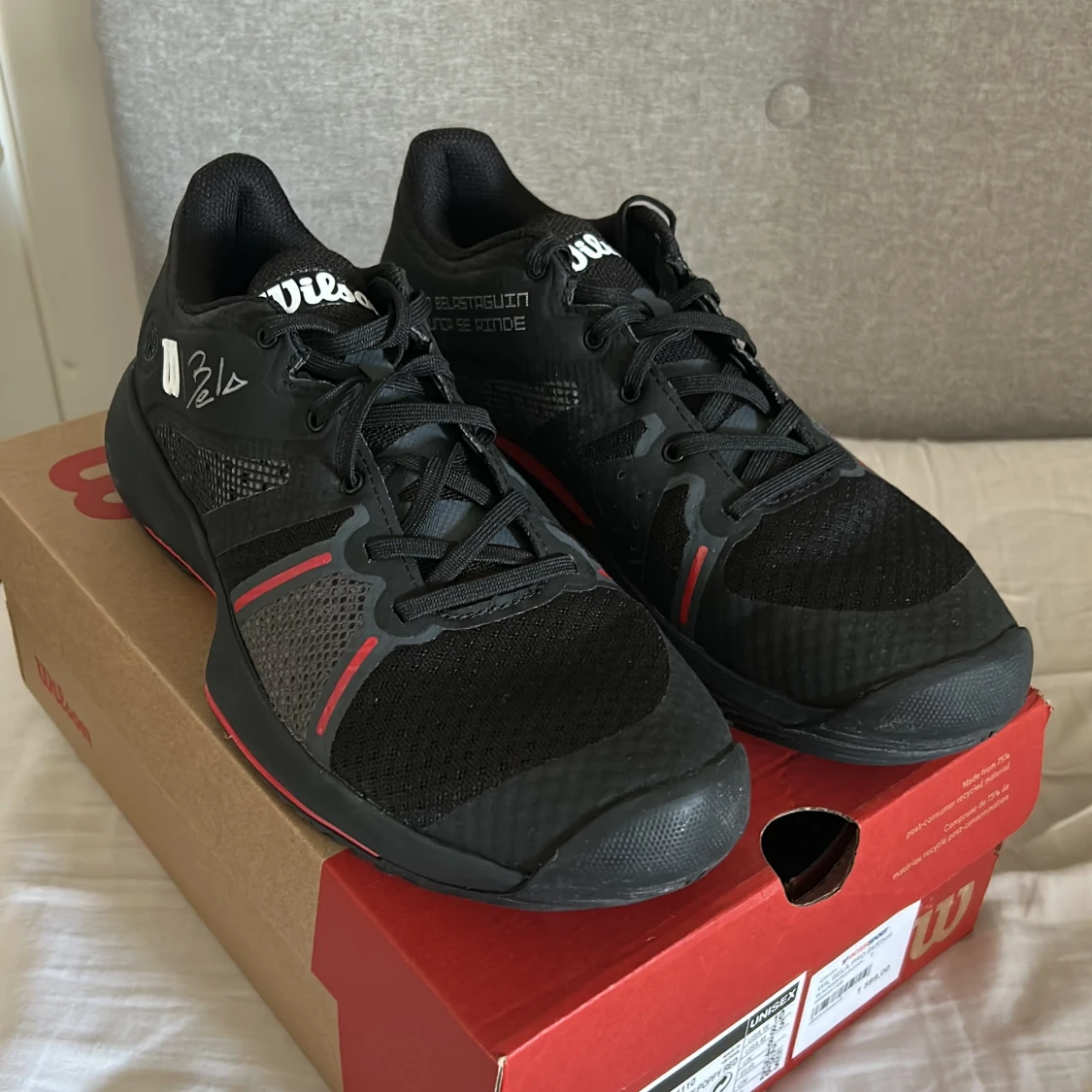 Svarta Wilson Bela Pro sneakers