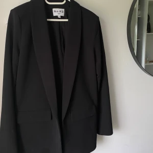 Kavaj - Oversized kavaj från NA-KD💗 Använd en gång💗 skriv vid fler frågor💗