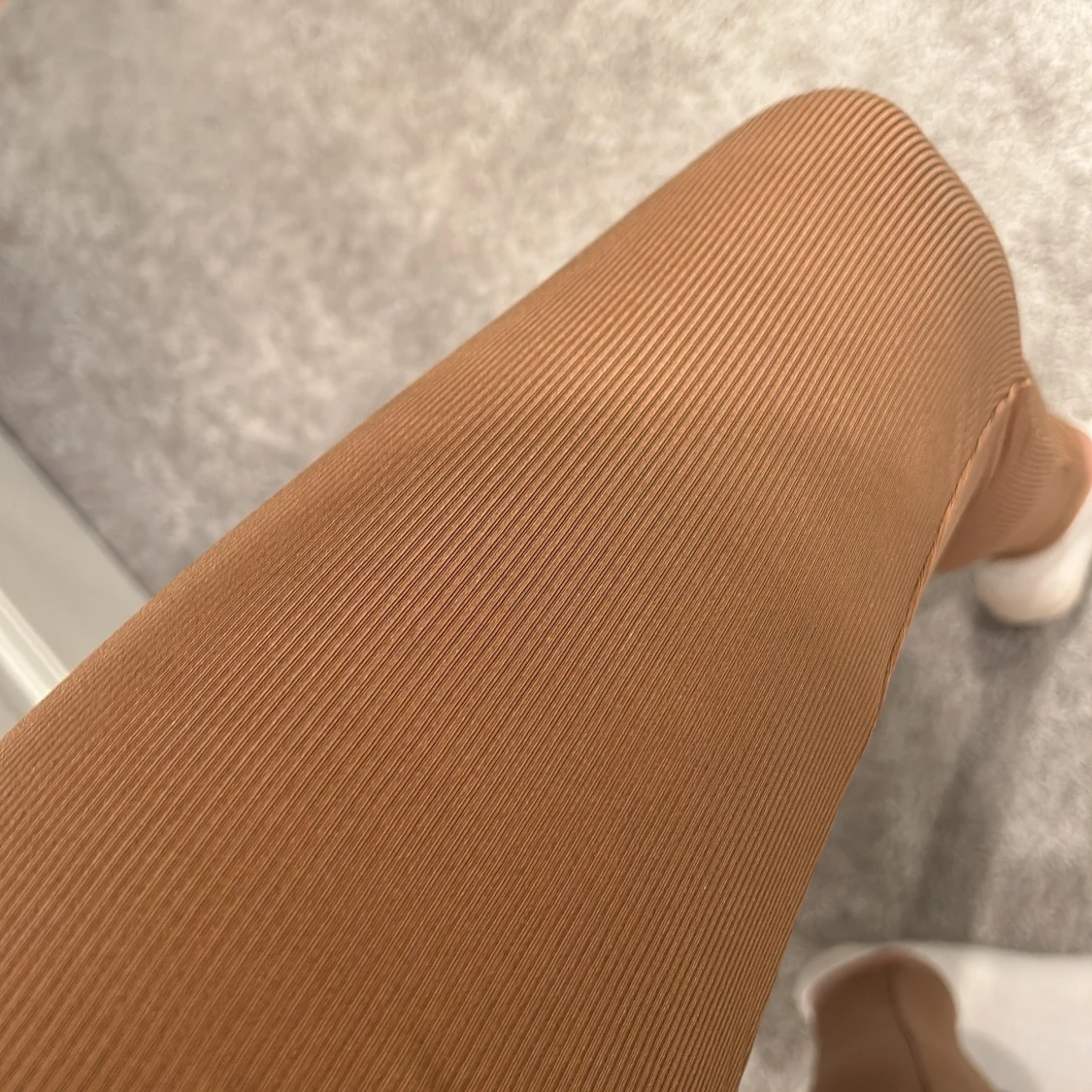 Beige leggings från Lindex - 2