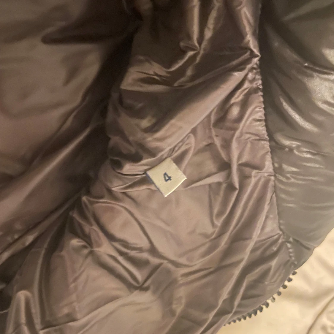 Svart dunjacka från Moncler - 3