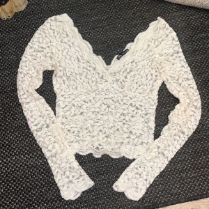 Spetstopp - Väldigt populär Spetstopp från Zara. Slutsåld o går inte att köpa längre 🤩