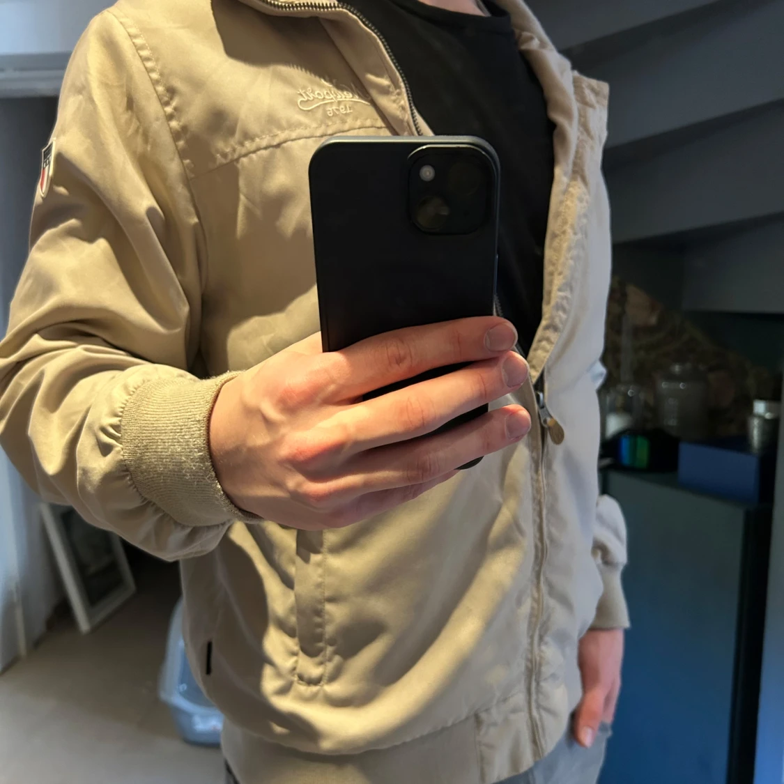 Beige tunn jacka från Newport - 3