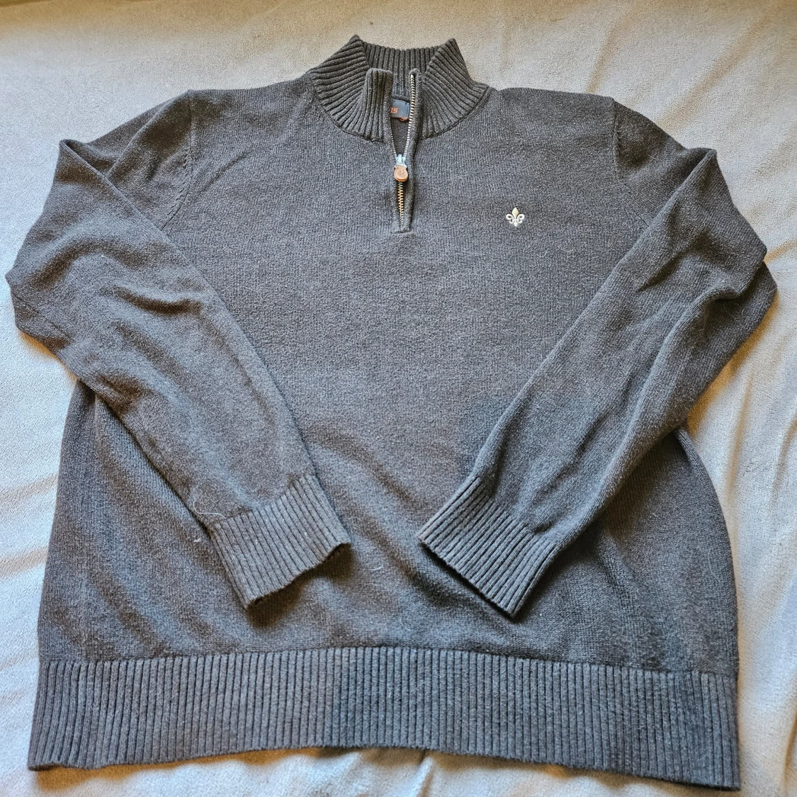 Grå tröja med dragkedja från Morris