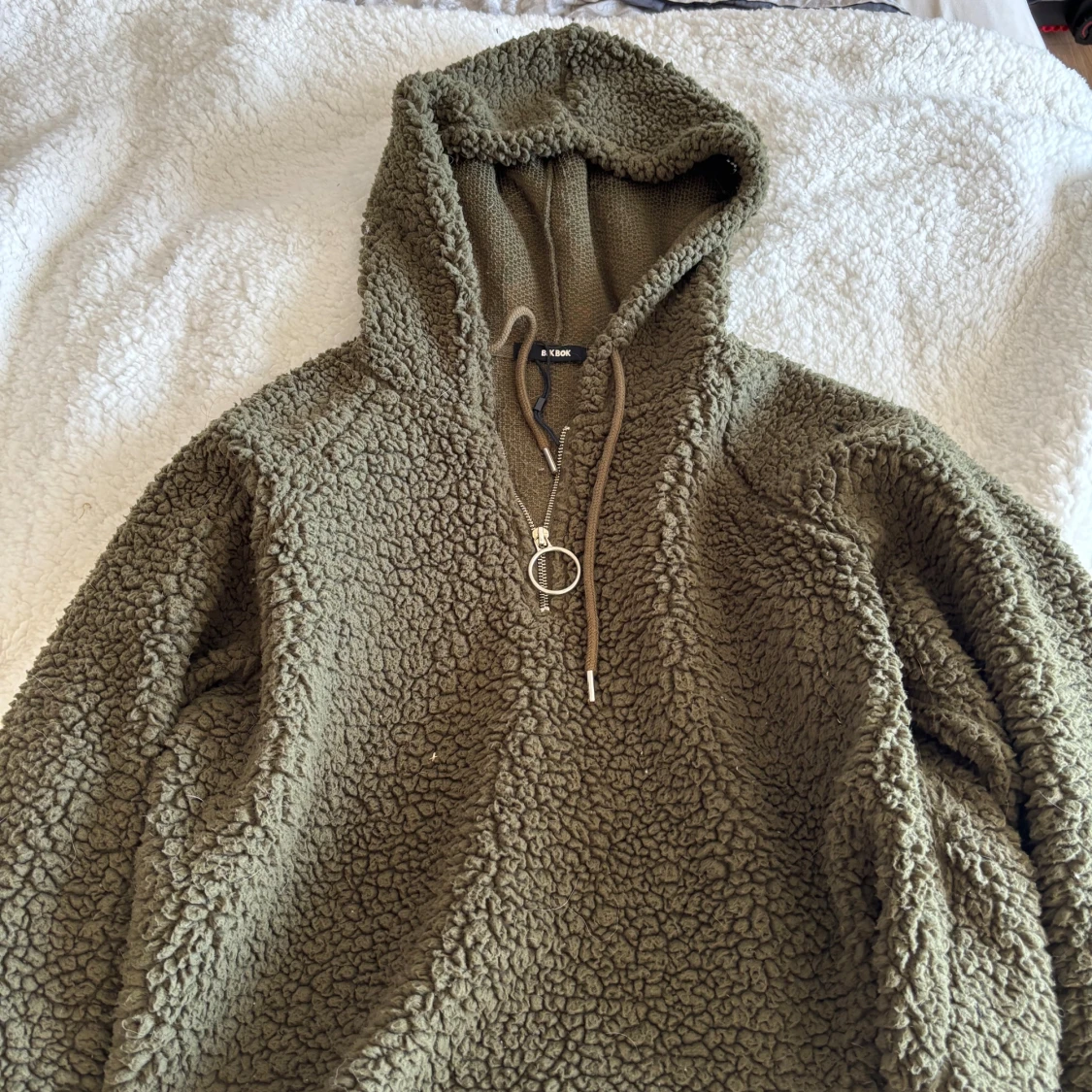 Grön fluffig tröja