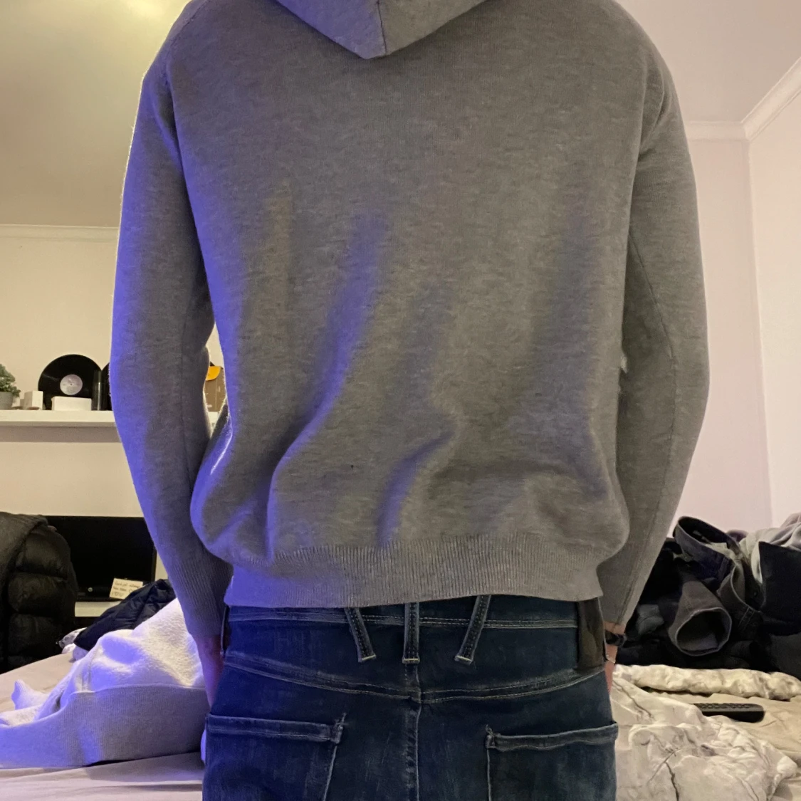 Grå merinoull hoodie - 1