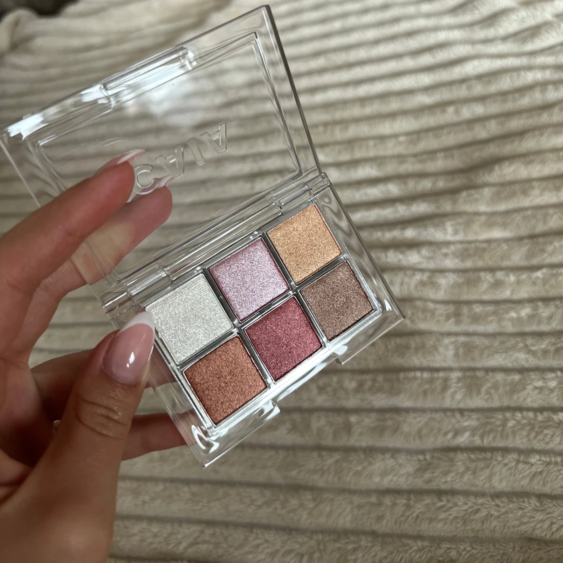 Disco Fever Eyeshadow Palette - 1